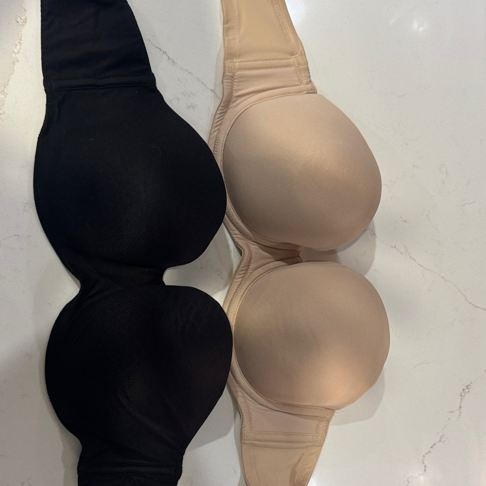 Wacoal Black and Nude Strapless Bra Set